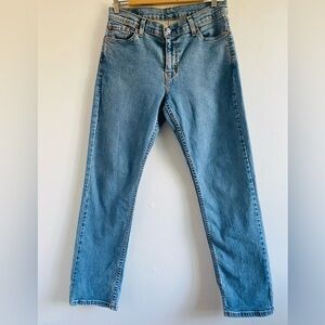 Levi’s 511 Mid Rise Straight  Leg Jean Size 30 Classic Timeless Minimalist